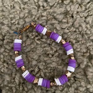 A purple star scaly bead bracelet that you will love!